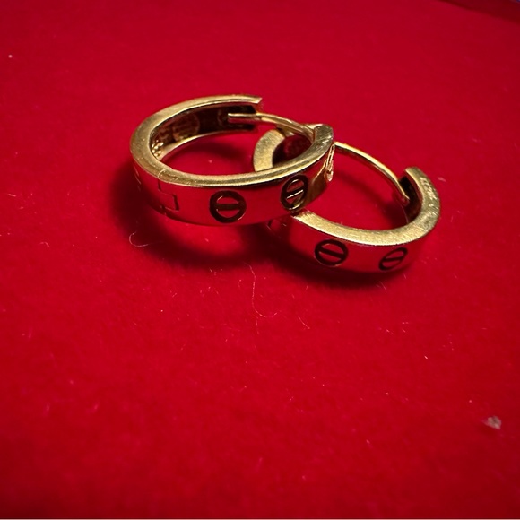 21kk solid gold hoops - Picture 2 of 6